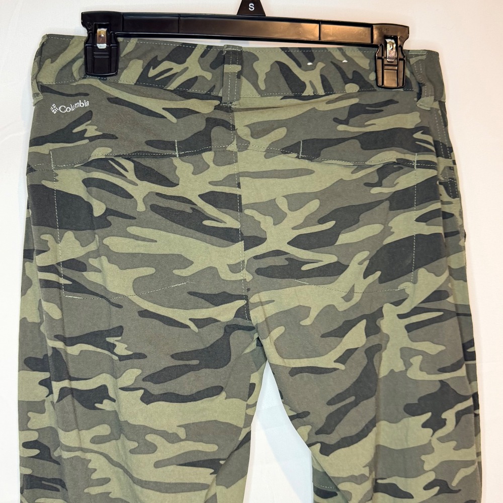 Columbia Womens Camo Omni-Shield Roll Up Hiking Pants Green Camouflage Size 6 - Picture 8 of 9